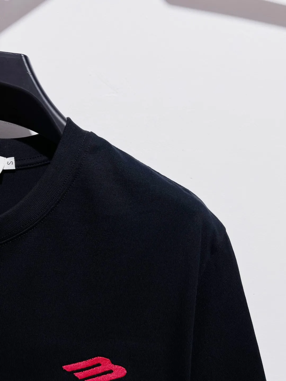 💰P130🔥 26 New Arrival T Premium ！ logo ，Premium ， ， ， 🔥 ， ， ， ， ， ， ：White、Black Size：S-XXL